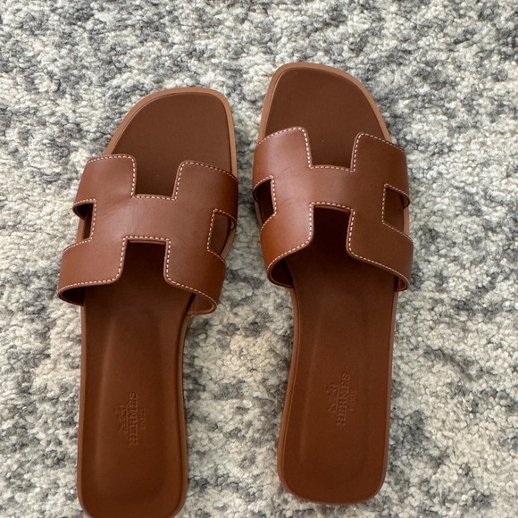 Hermes Tan Leather Slide Sandals - Picture 1 of 4